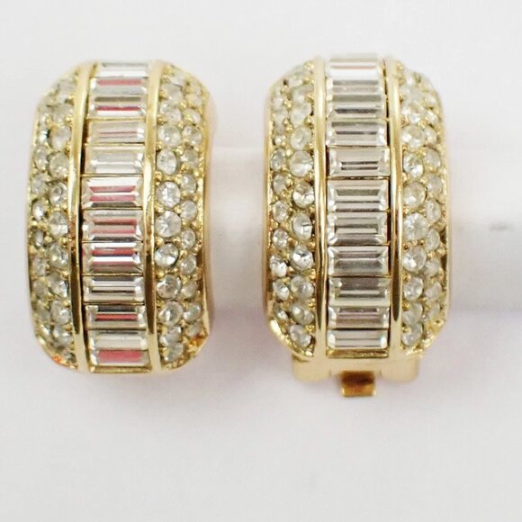 CHRISTIAN DIOR Logo Rhinestone Earrings Clip-On Gold Accesory 09KB499 - Picture 1 of 7